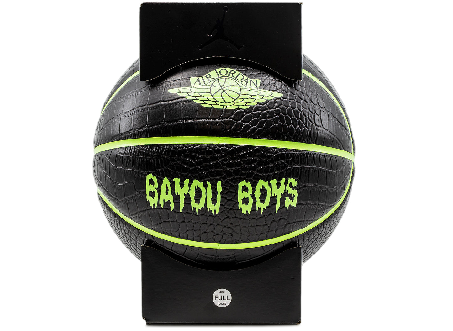 Jordan Bayou Boys Full Size Basketball in Black / Green
