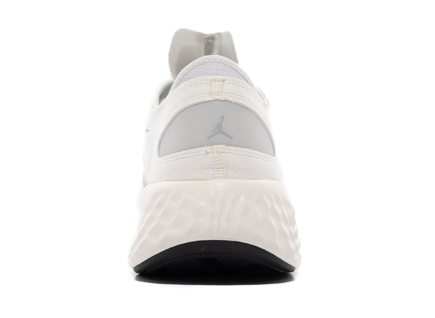 Jordan Delta 3 Low in Sail / Wolf Grey / Photon Dust / Chile Red - view 2