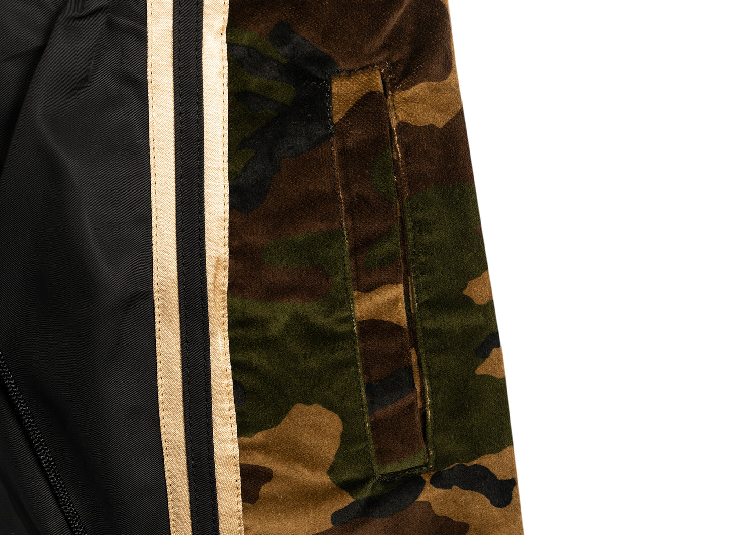 Just Don Bermuda Shorts in Black / Brown