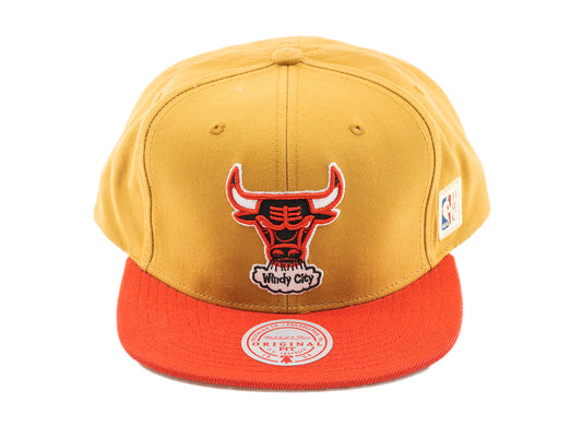 Mitchell & Ness Purple Under Finals Snapback HWC Chicago Bulls