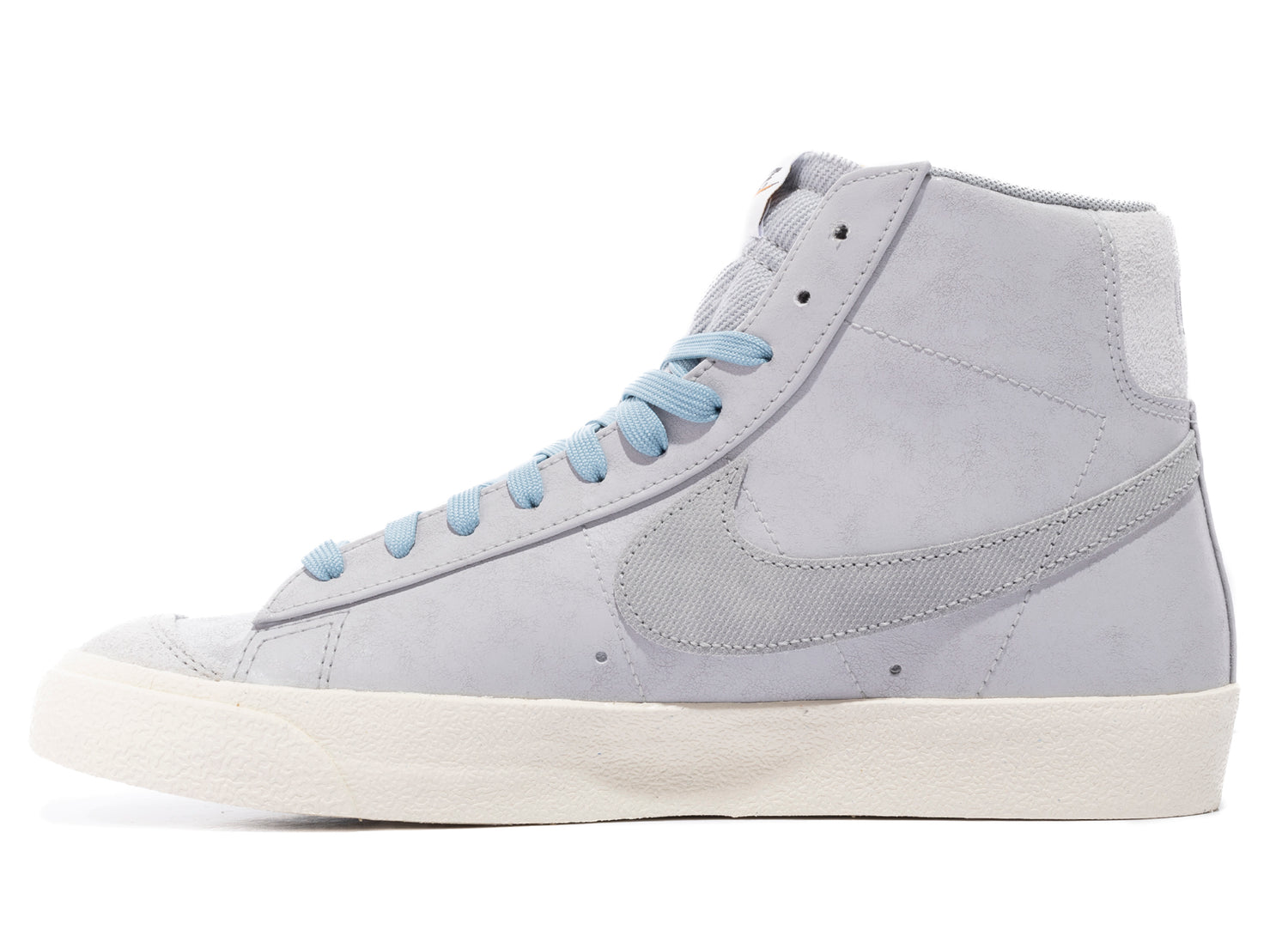 Nike Blazer Mid '77 Premium in Grey Fog / Light Smoke Grey / Grey Fog - view 3