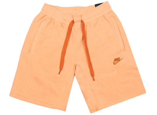 Pantalones cortos de forro polar clásicos Nike Sportswear en naranja