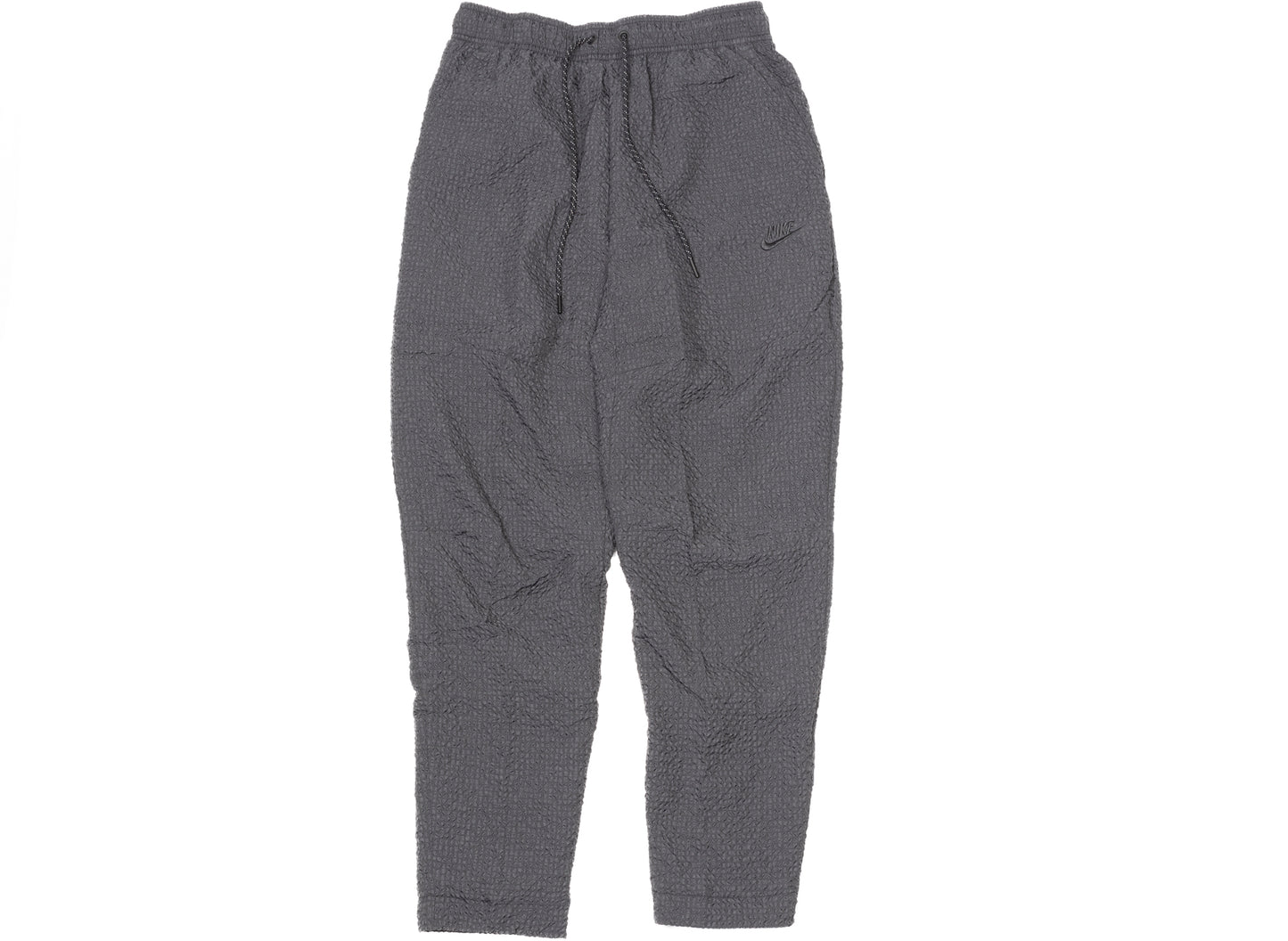 Nike Sportswear Tech Essentials Woven Pants in Black