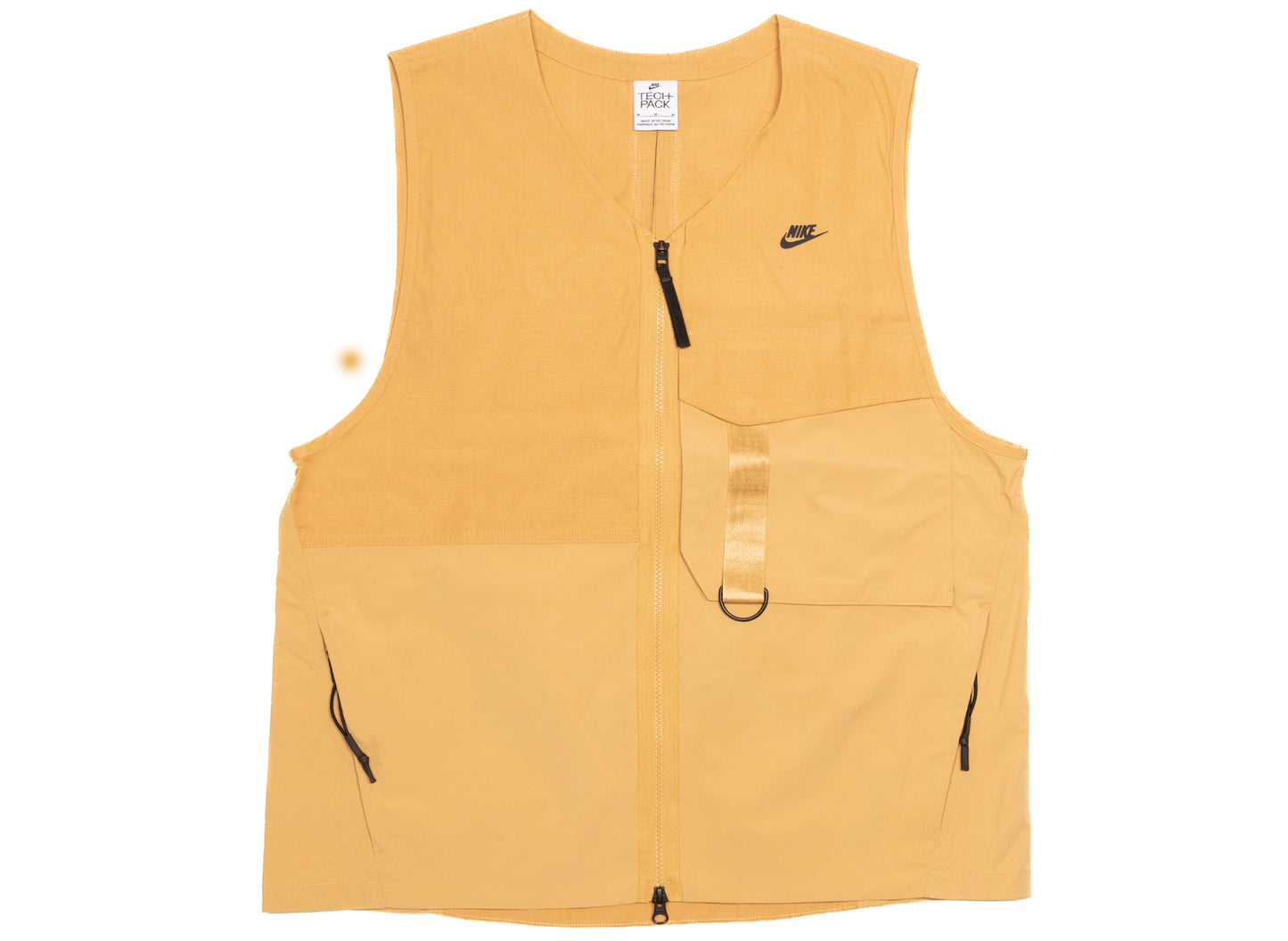 Nike Sportswear Tech Pack 365 Vest in Twine / Black