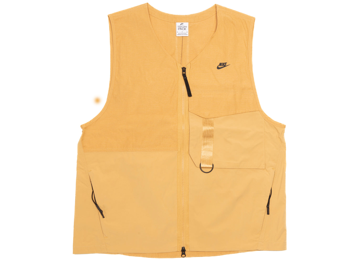 Nike Sportswear Tech Pack 365 Vest in Twine / Black