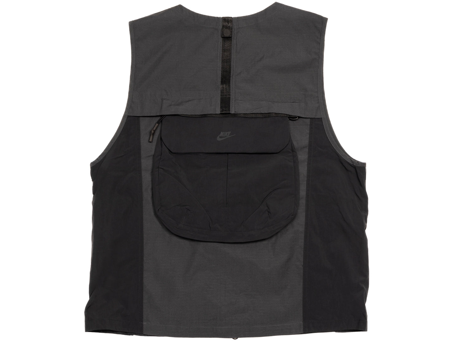 Nike Sportswear Tech Pack 365 Vest in Anthracite / Black - view 2