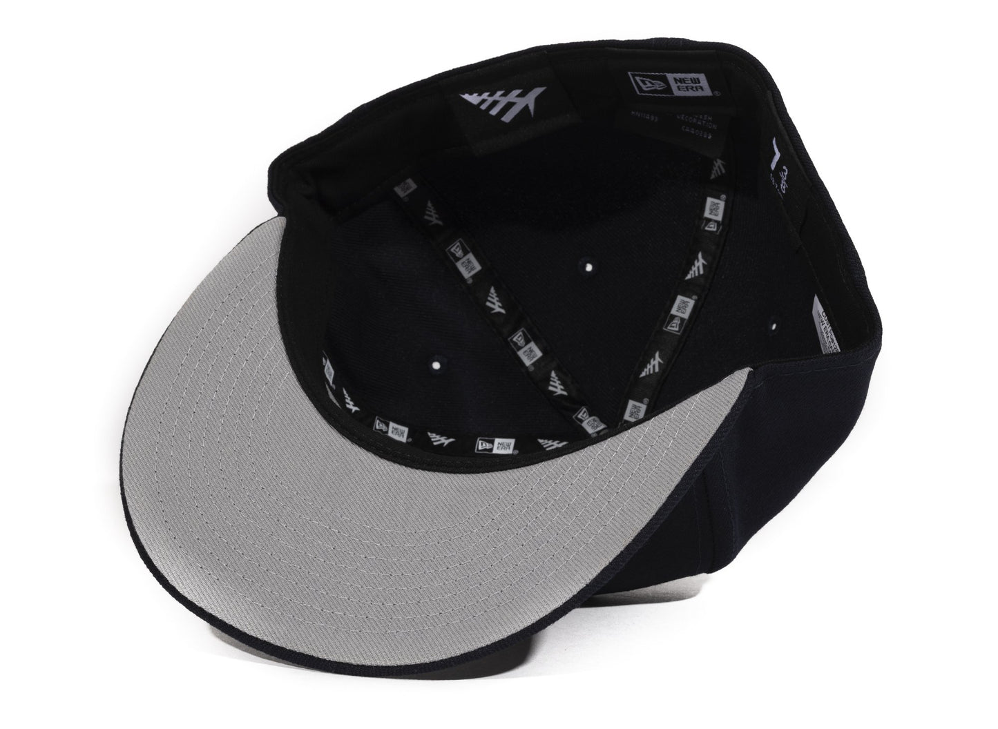 Gorra ajustada Paper Planes Navy Boy Crown