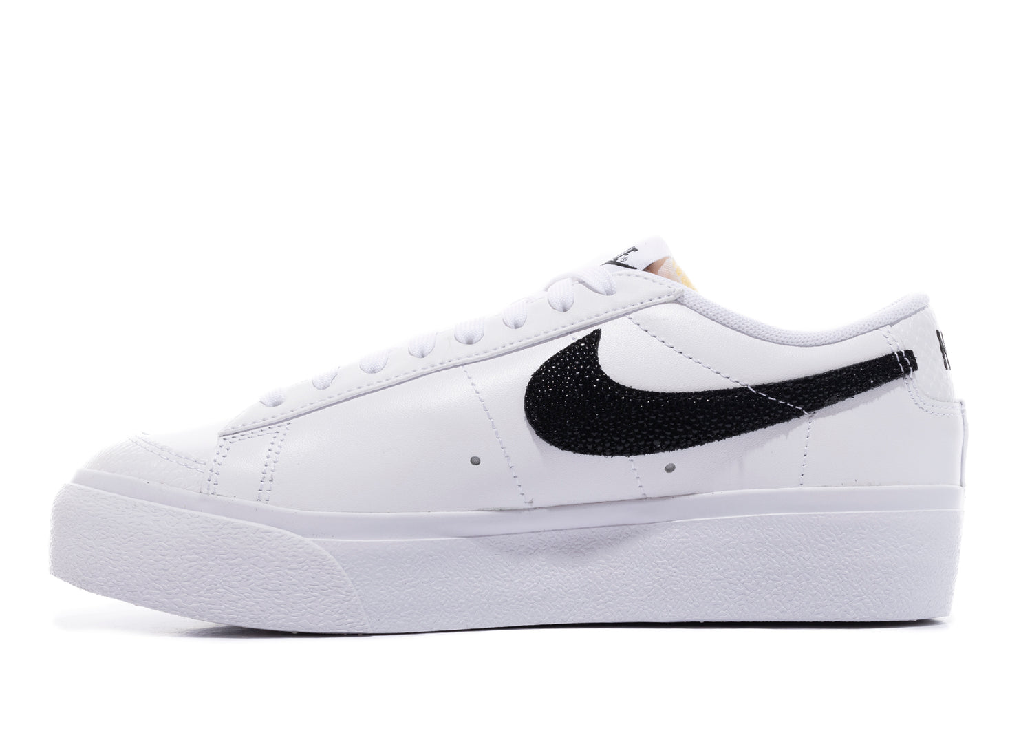 Women's Nike Blazer Low Premium in White / Black / Natural - view 3