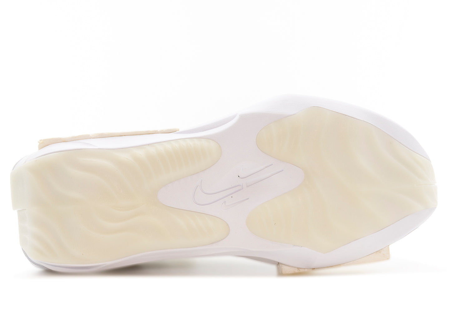Women's Nike Fontanka Edge in Summit White / Photon Dust / White